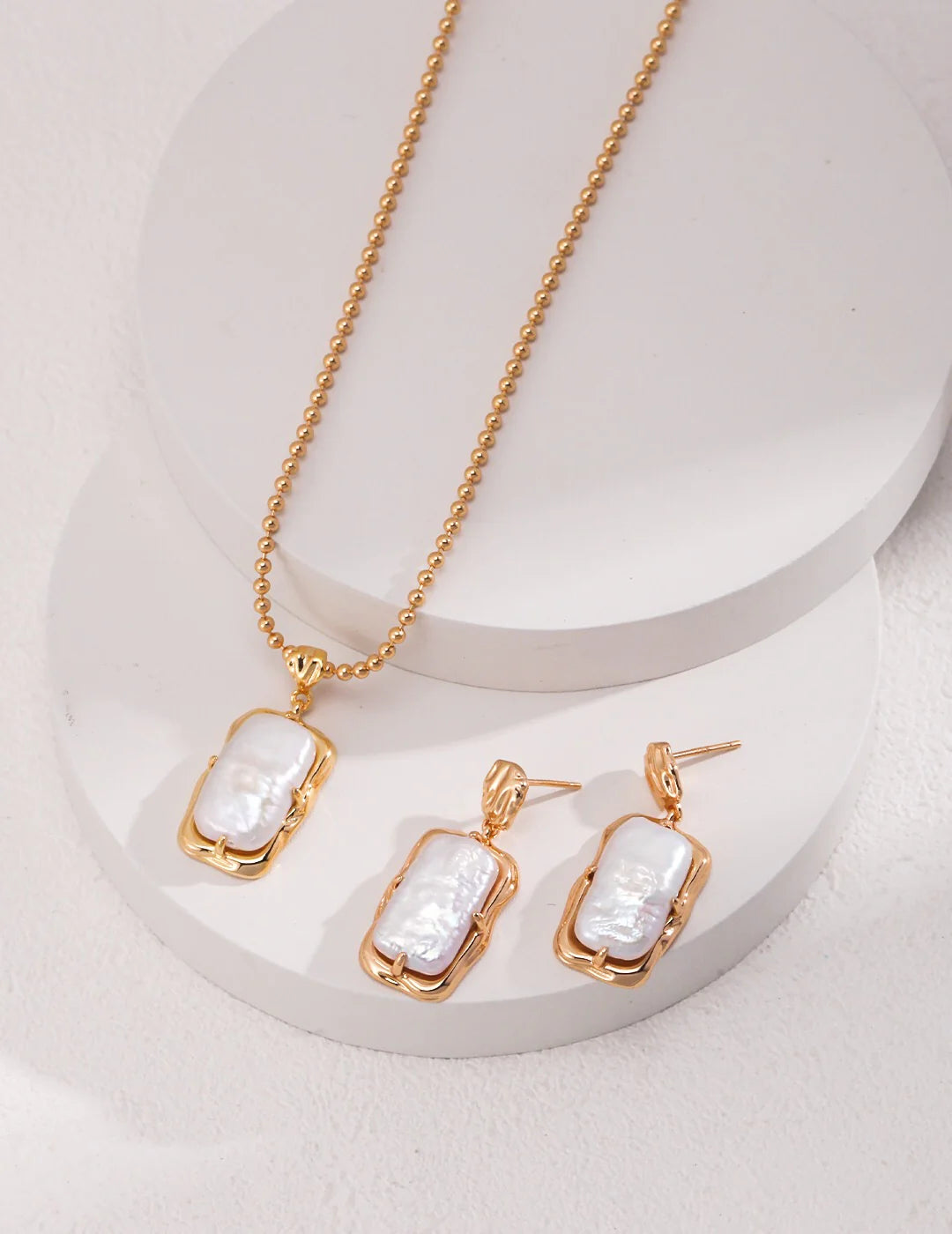 Rectangle Link Pearl Earrings