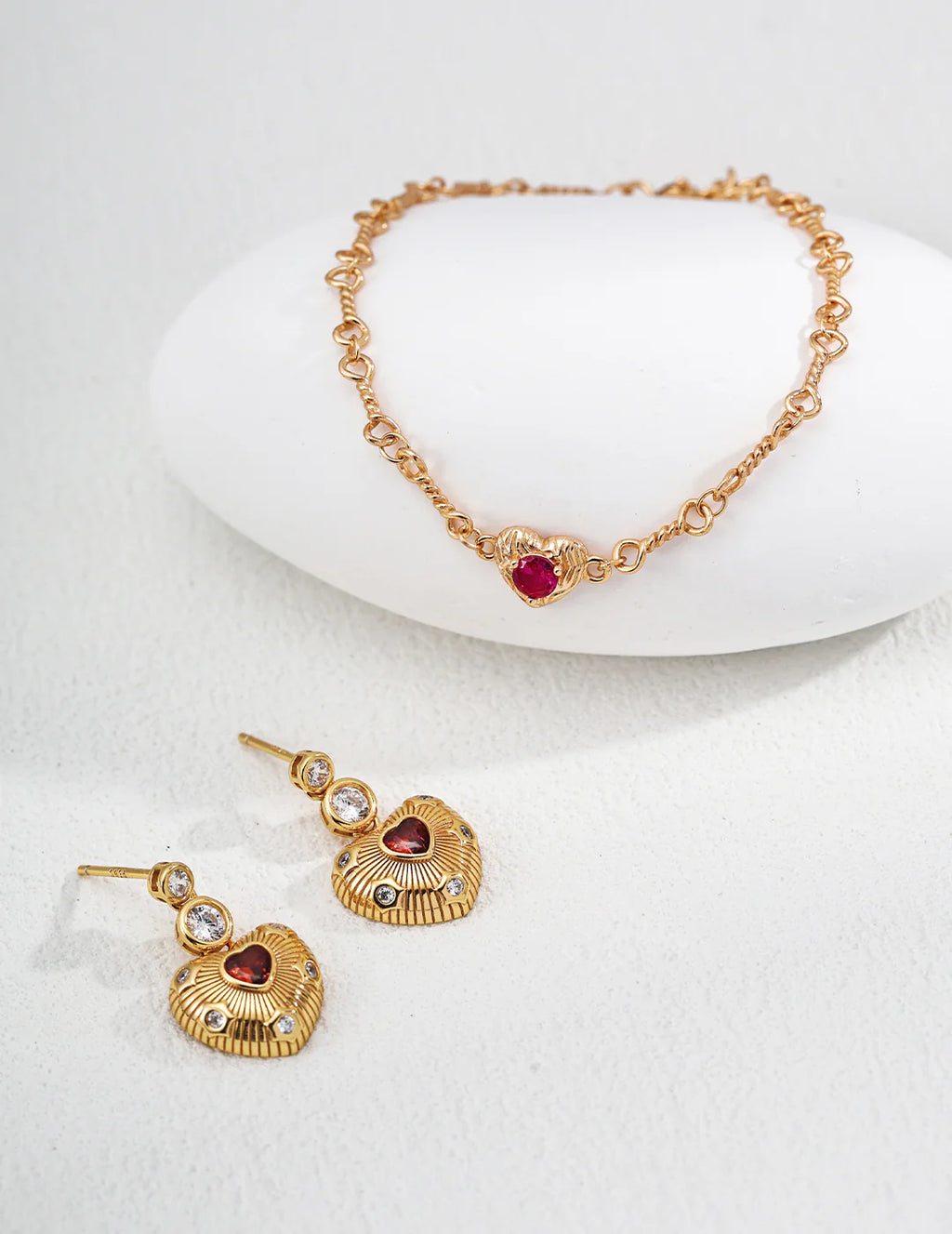 Gold Heart Zircon Chain Bracelet