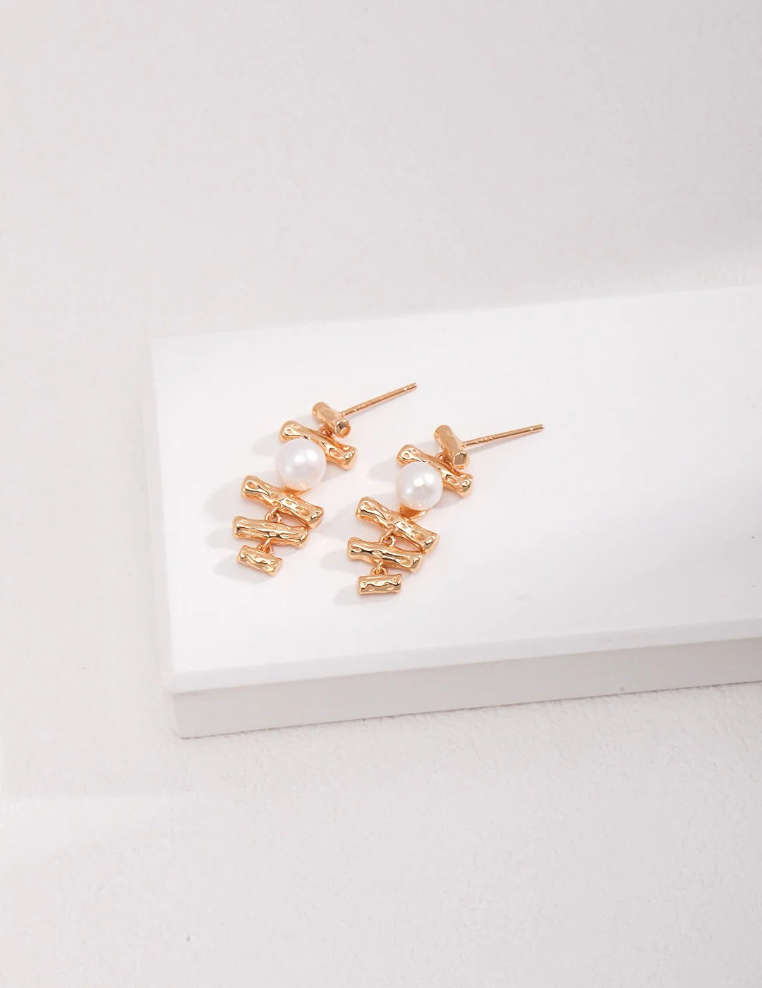 Dainty Geometric Pearl Earrings