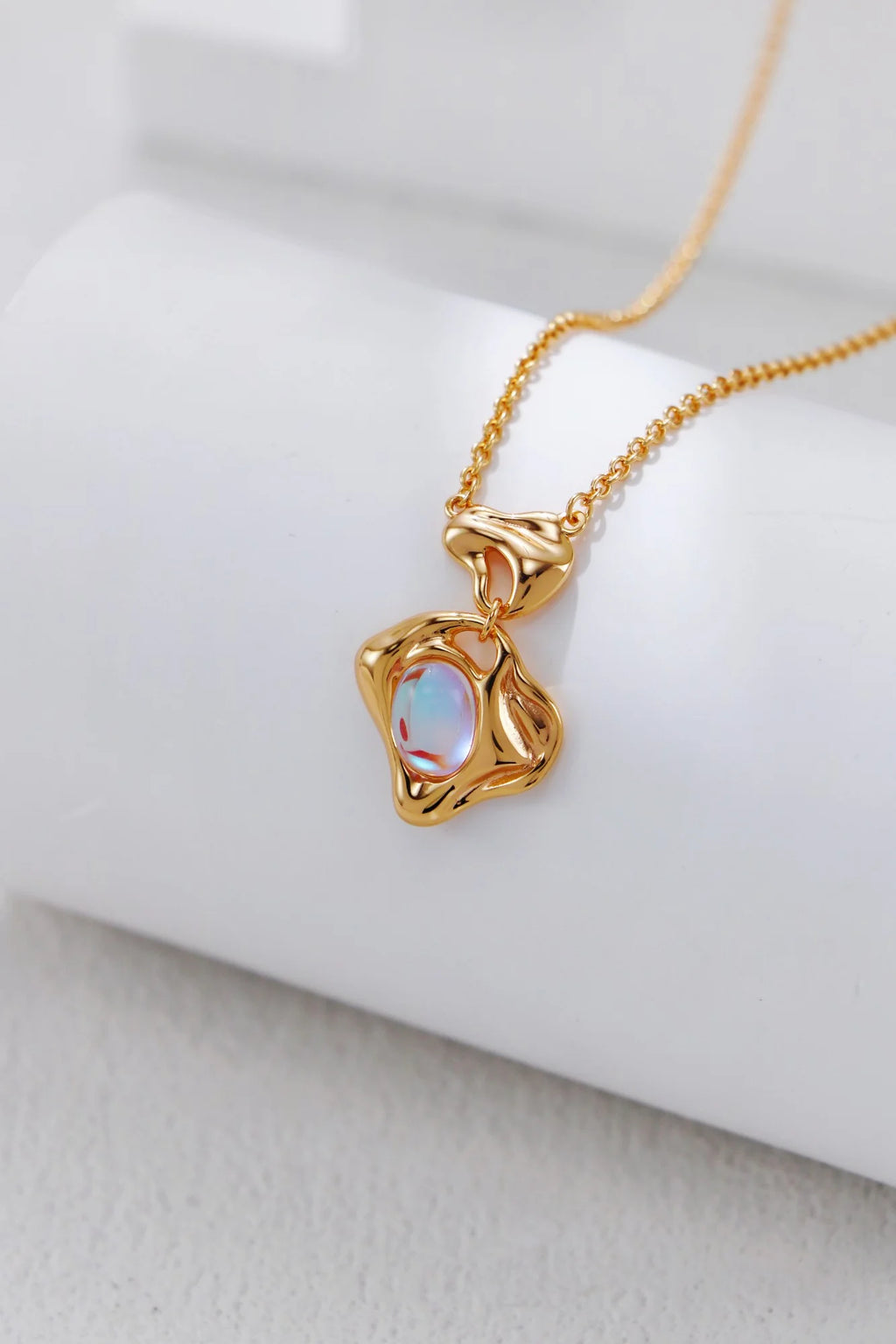 Retro Moonstone Necklace