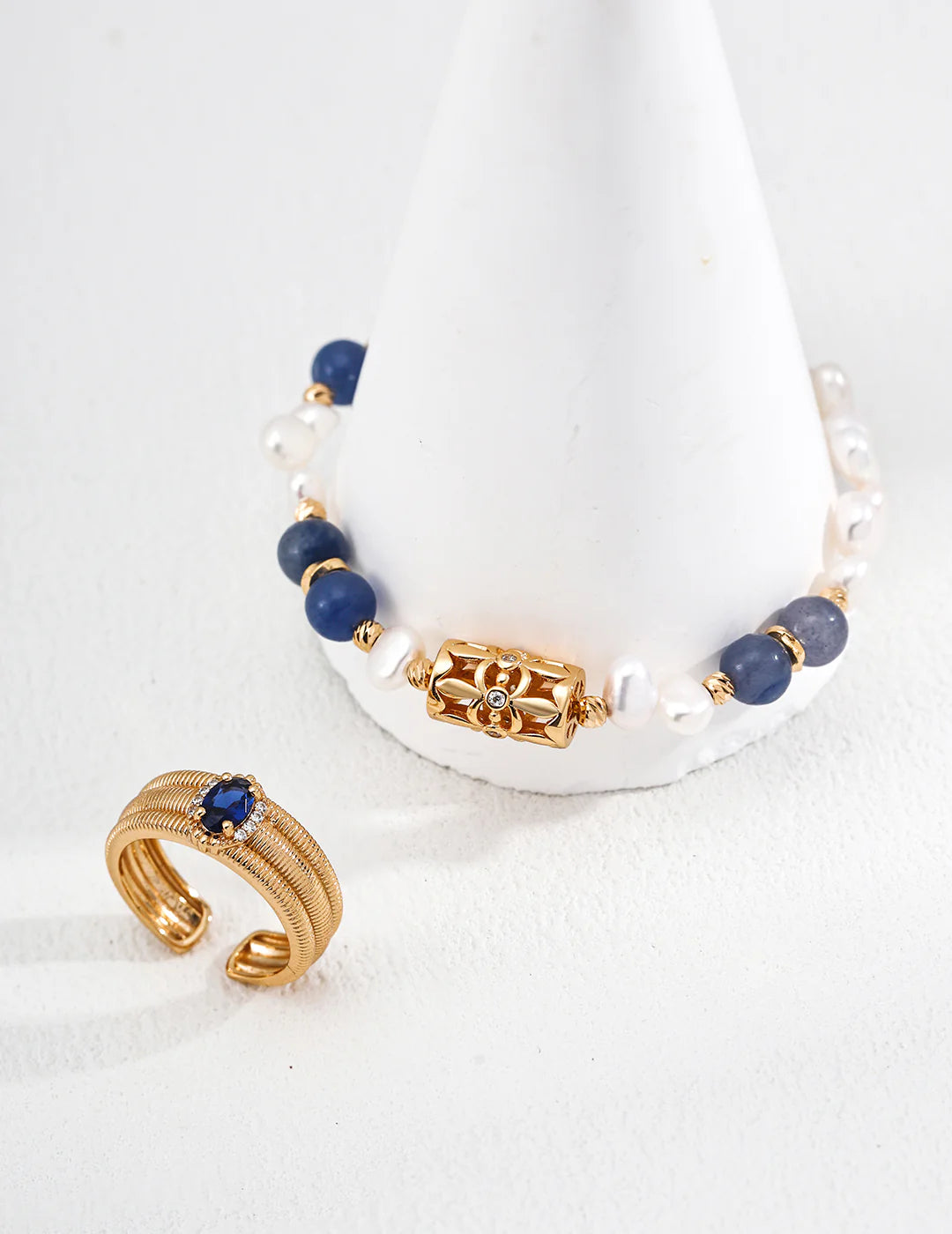 Textured Band Sapphire Zircon Ring