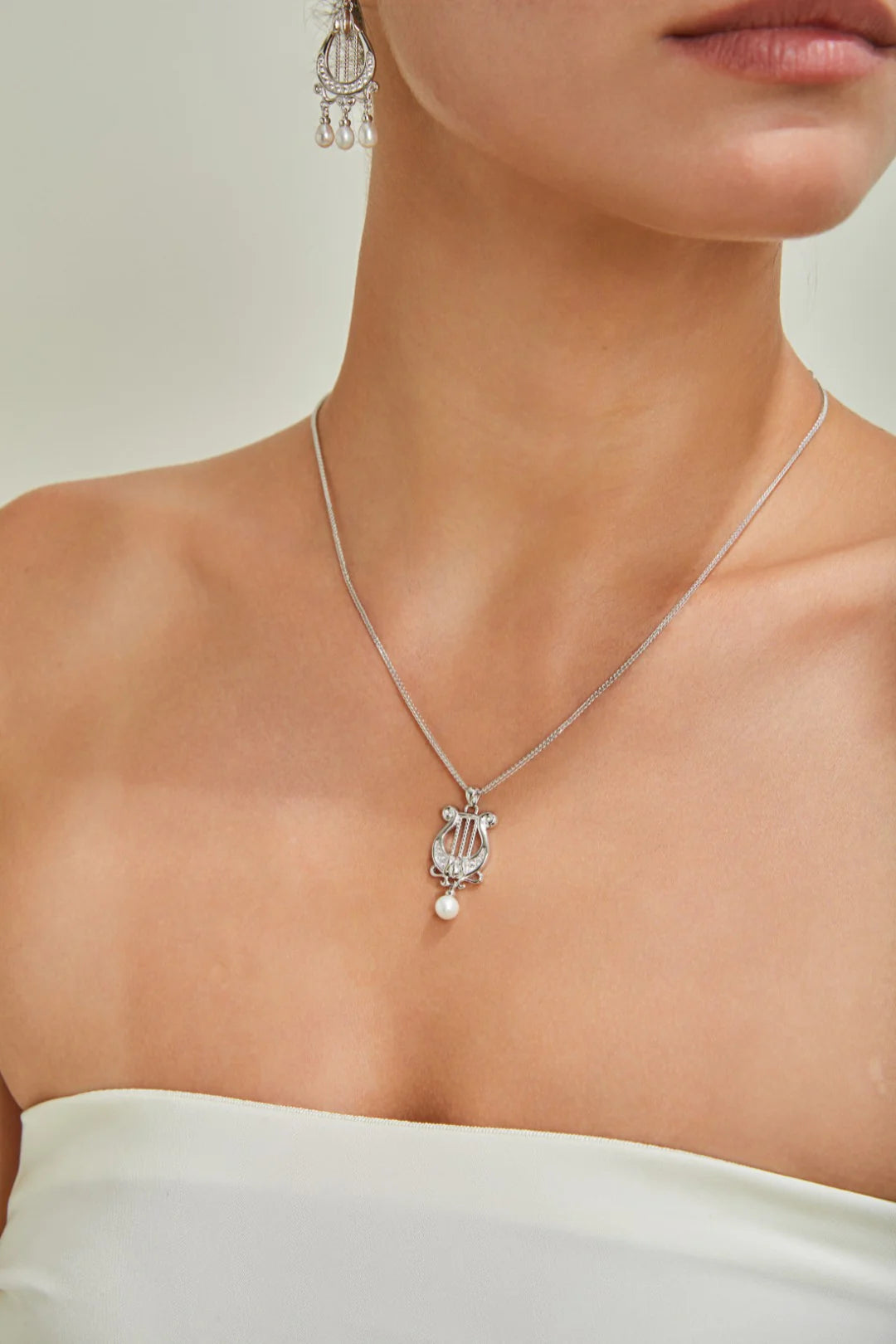 Harp Style Pearl Necklace / Earrings