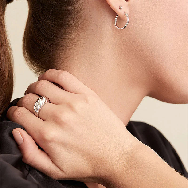 18K Gold Twist Women Men Stacking Ring