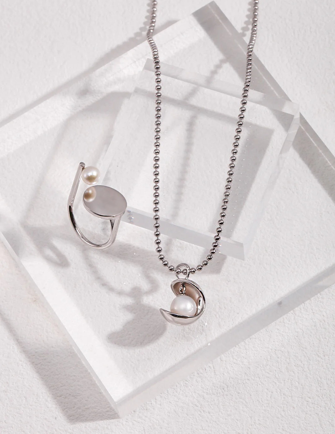 Open Ball Pearl Bead Necklace