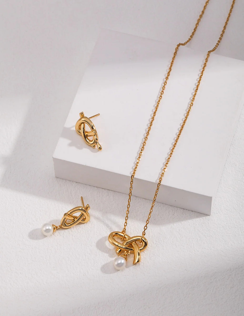 Love Heart Bow Pearl Asymmetrical Earrings